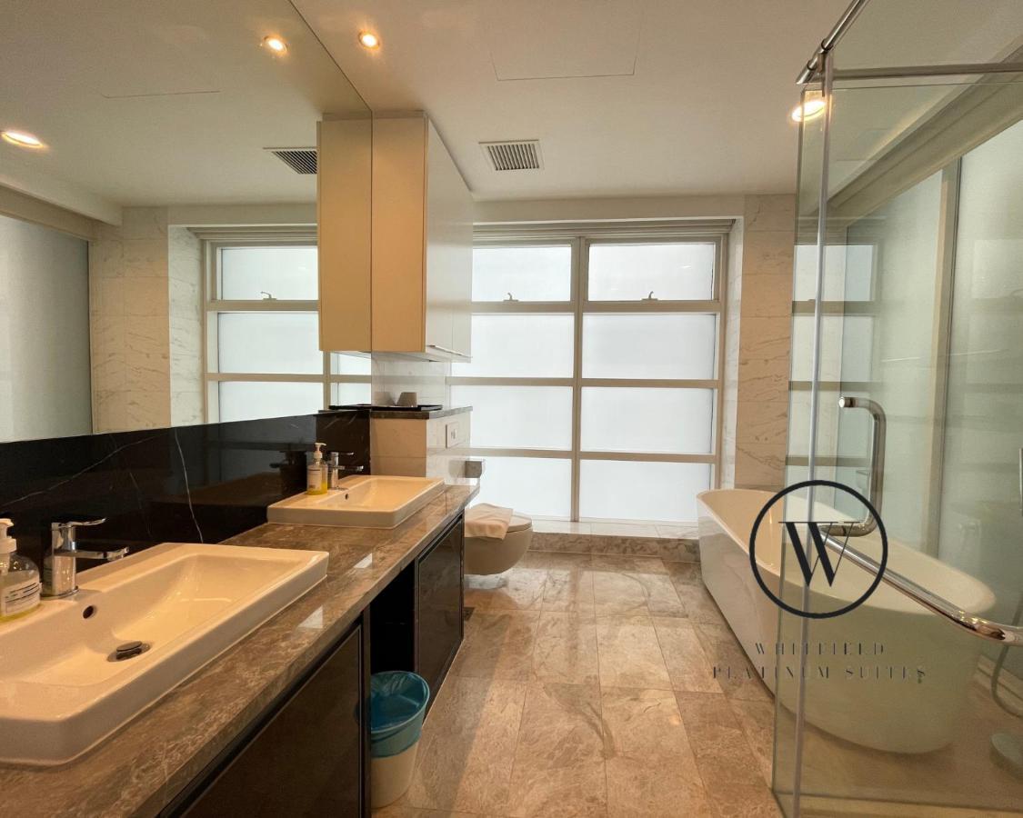 The Platinum Klcc Suites By Whitfield Kuala Lumpur Bagian luar foto