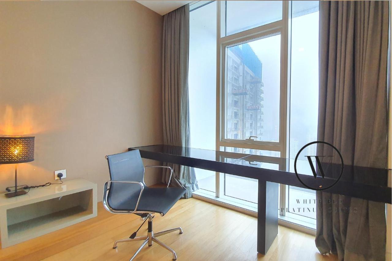 The Platinum Klcc Suites By Whitfield Kuala Lumpur Bagian luar foto