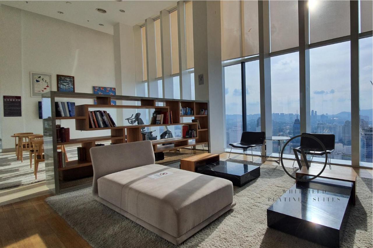 The Platinum Klcc Suites By Whitfield Kuala Lumpur Bagian luar foto
