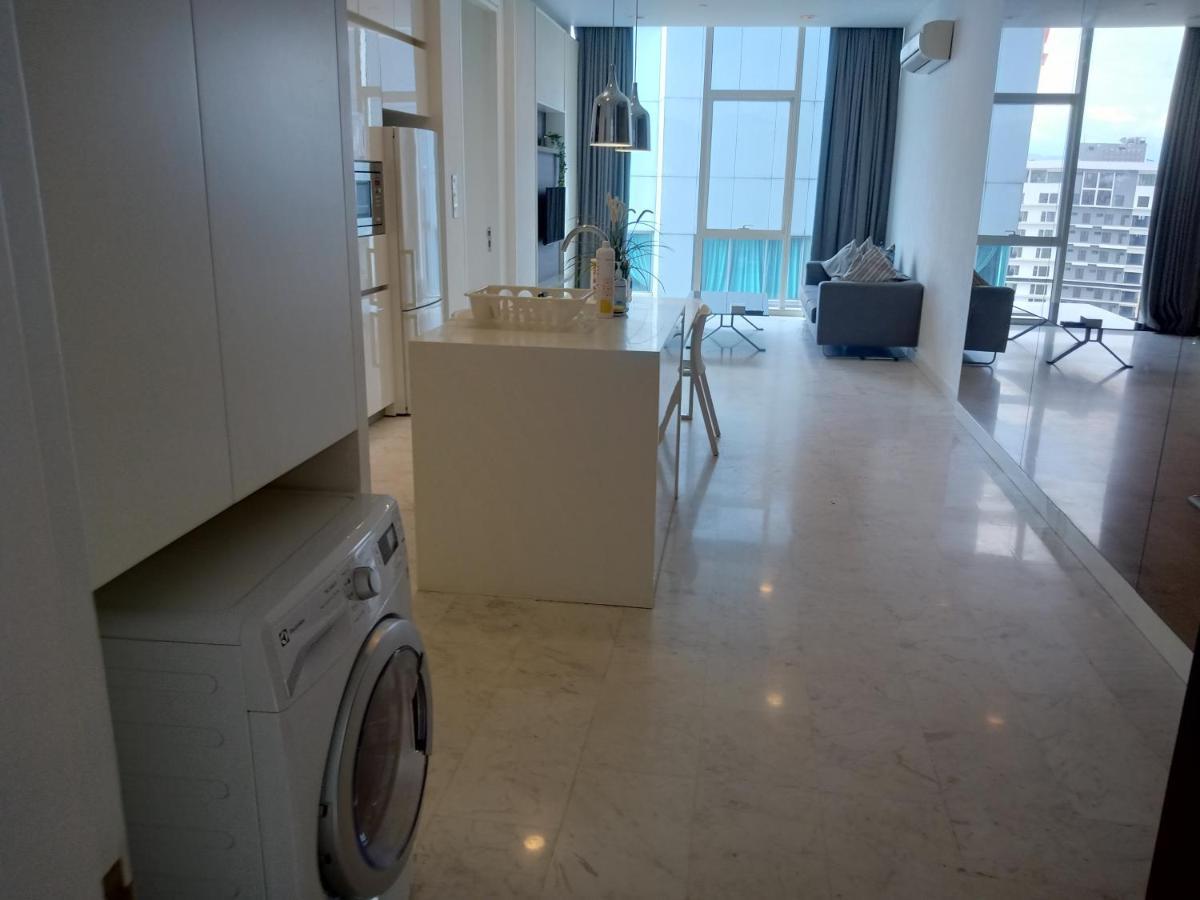 The Platinum Klcc Suites By Whitfield Kuala Lumpur Bagian luar foto